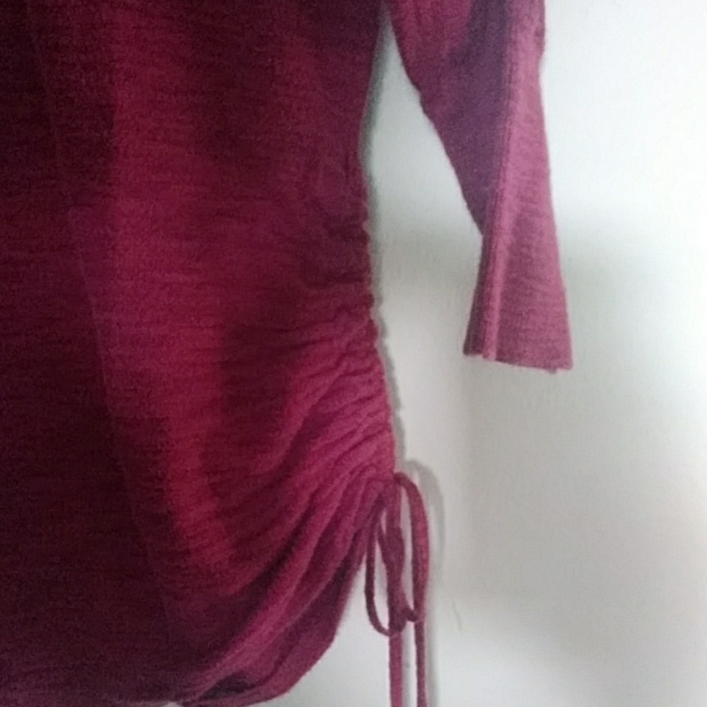 {Express} 3/4 SLV Side Ruched Tunic Sweater - Picture 2 of 2